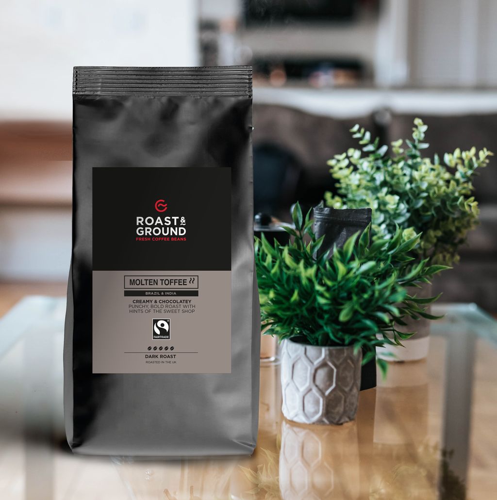 RoastGround's tweet photo. 🌿☕️Recyclable packaging: a term brimming with promises of sustainability. Yet, we’ve learnt the journey to achieving genuinely recyclable packaging is far more complex. Check out our blog on navigating the complexities of recyclable coffee packaging.https://t.co/jKaKcFUmXM https://t.co/uj6VjDakQ4