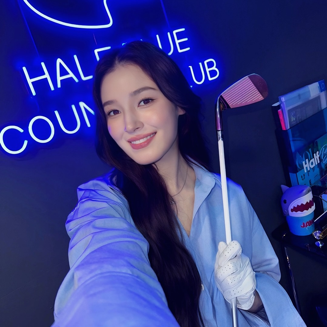 #nancy half blue golf club ig update