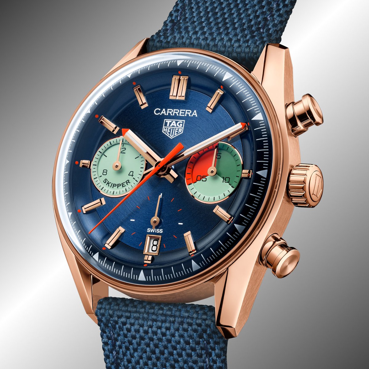 MONOCHROMEwatch's tweet photo. The @TAGHeuer Skipper, a colourful regatta-countdown chronograph, gets even more special this year with a vibrant 18K rose gold case.
Learn more: https://t.co/6FdBfDsFuh #chronograph https://t.co/fkP3hn0YGc