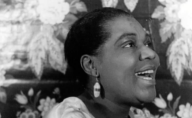 Happy Birthday to the Empress of the Blues, Bessie Smith born on this day in 1894! Today, we celebrate the enduring legacy of a trailblazing artist whose voice continues to resonate through generations. #BessieSmith