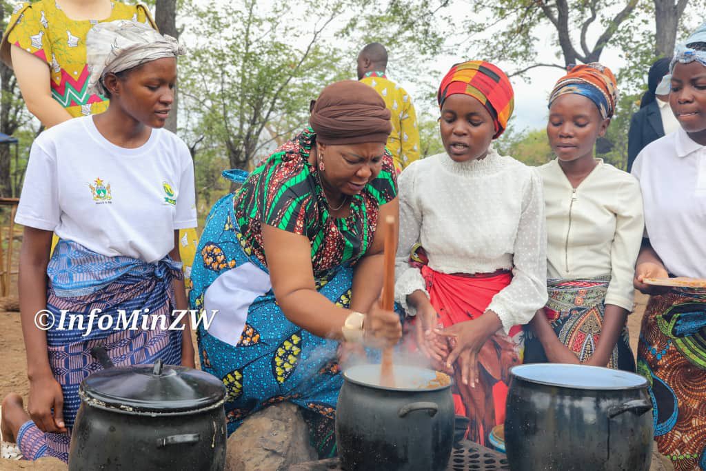 What a great teacher we have in you Amai. Thank you for teaching us our culture. @ZimFirstLady #Zimbabwe