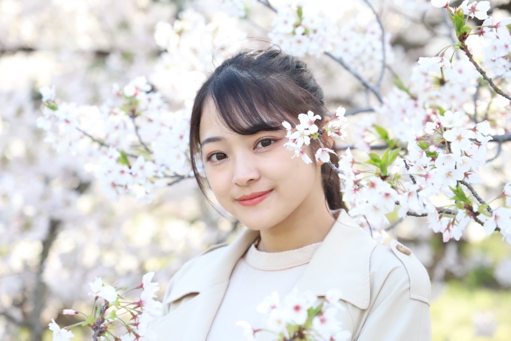 Start0reona's tweet photo. 26歳になりました💍

福岡から、地元にいい報告ができるよう
26歳も色んな事にチャレンジする一年にします🌸

#れなはぴ2024 https://t.co/22zlTSwDAD