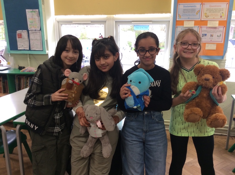oakhamprimary's tweet photo. Year 6 finished their #DTWeek with a bang by showcasing their 'modelled' waistcoats through a teddy bear fashion show. Some striking poses, too! 🐻😎 https://t.co/rpkTIsH2P7