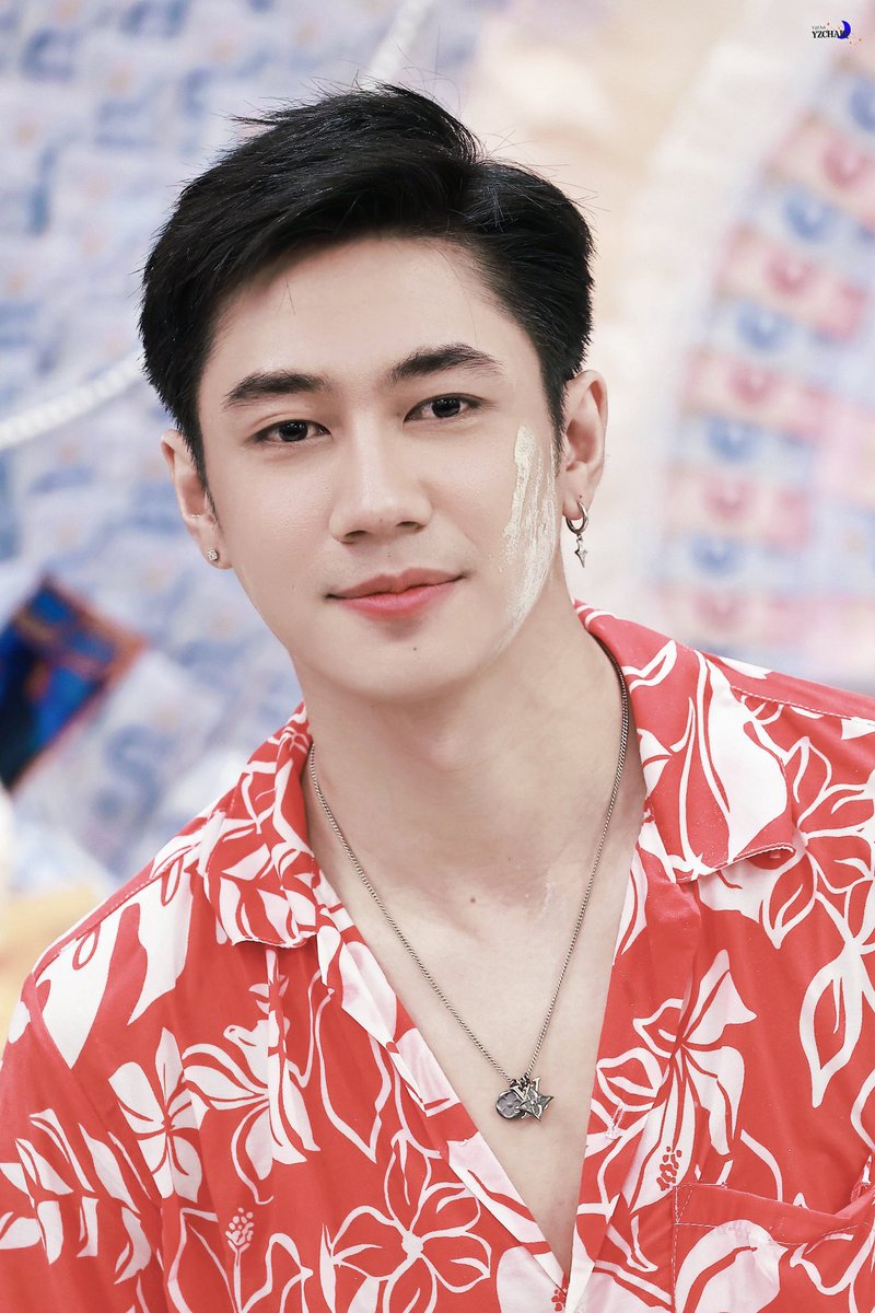 lemonmi58269773's tweet photo. วันนี้อยากเห็นสุดหล่อโดนปะแป้งฉ่ำๆอีก วอนทีมหน้างานจัดให้หน่อย 🤣🤣🤣🤣🤣🤣

JAM SONGKRAN  GO WHOLESALE

#แจมxGOwholesale https://t.co/l9XxOxcqAE