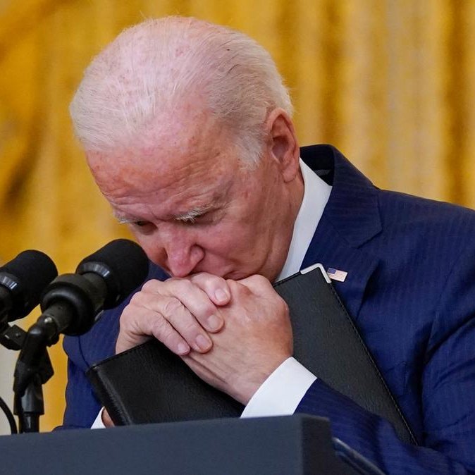 MarioNawfal's tweet image. 🚨🇵🇭🇺🇸BREAKING: PHILIPPINES BLOCKS U.S FROM BASES

Philippine President Ferdinand Marcos said that the U.S would not be permitted to build any more bases in the country, “The Philippines has no plan to open or to establish more EDCA bases.”

Source: Arab News