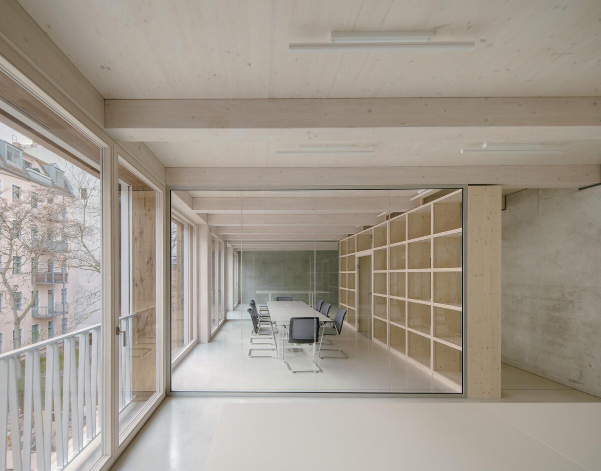 Din Bisevac tweet media