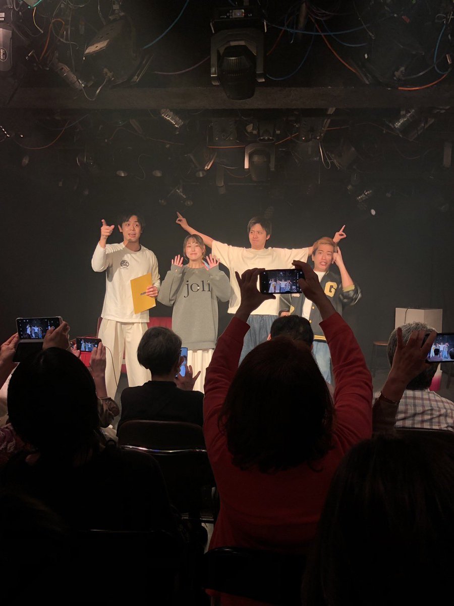 hnt__o's tweet photo. #舞台PLUG 終演しました！
6年前から水原が大好きだったから、もう一度水原になれたのは、すごーーーくしあわせでした。
稽古から本番までずーっと笑いっぱなしで、毎日楽しかったです。みんなとお芝居できてほんとによかった！
ご来場頂きありがとうございました。HANG 水原理沙役 緒方陽南 https://t.co/BjgF7UhC79