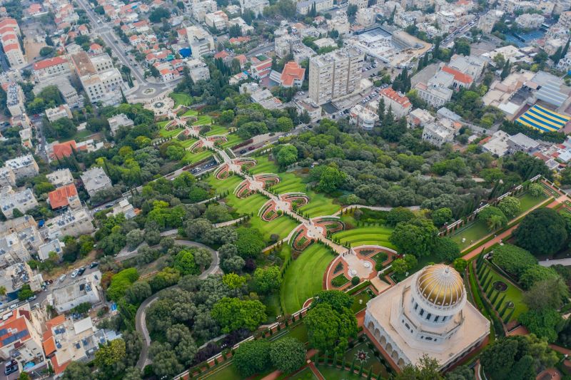 The EsadeGeo Daily Digest by @JavierSolana: 

🔷🌐G7 condemns Iran’s attack on Israel
🔷🇩🇪German leader warns China over dumping and overcapacity
🔷🇪🇺EU faces decline without market reform, report warns
🔷🇪🇺Don’t assume von der Leyen is coming back

👉esade.me/3xCbDXu