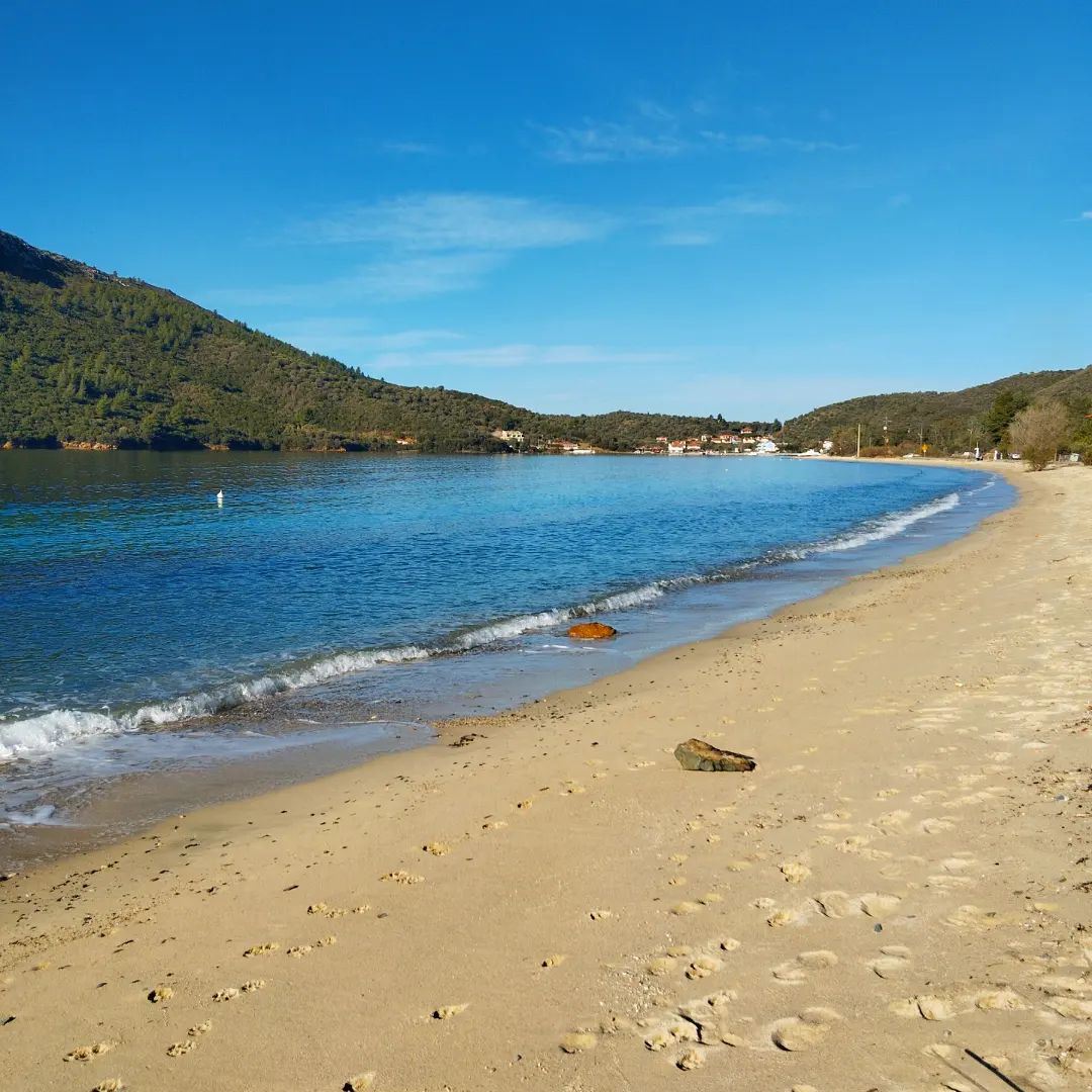 Goals: having the whole beach to yourself! Image: @ricoelgriego at Porto Koufo #Halkidiki #VisitGreece @visitsithonia