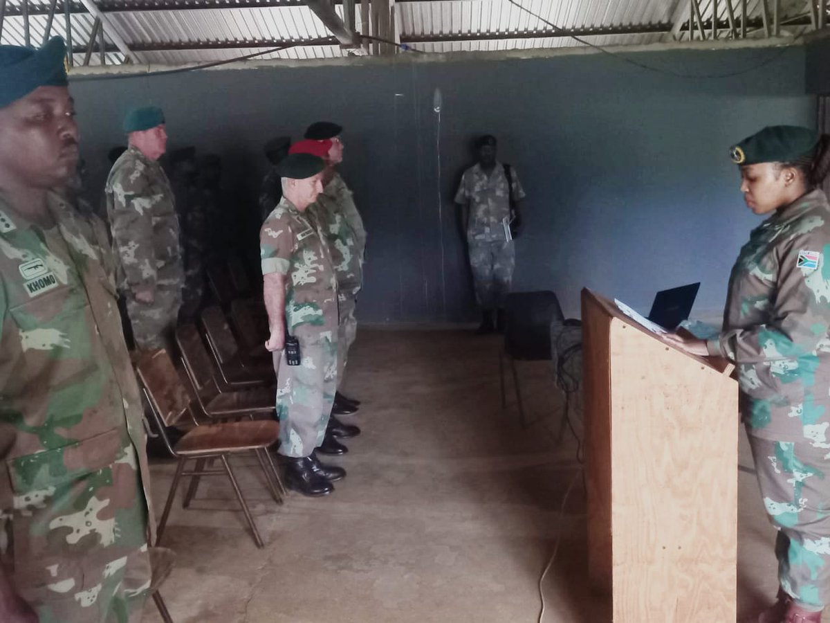 SANDF_ZA's tweet photo. READ || Visitation and Communication || Joint Tactical Headquarters North West.
https://t.co/MBE1TlKFZT
Information by Captain Zwelethu Nkabinde and Photographs by Lieutenant Mdumiseni Caiphus Madlala.
#SANDF
#JointOperationDivision https://t.co/IzpH9q7S9J
