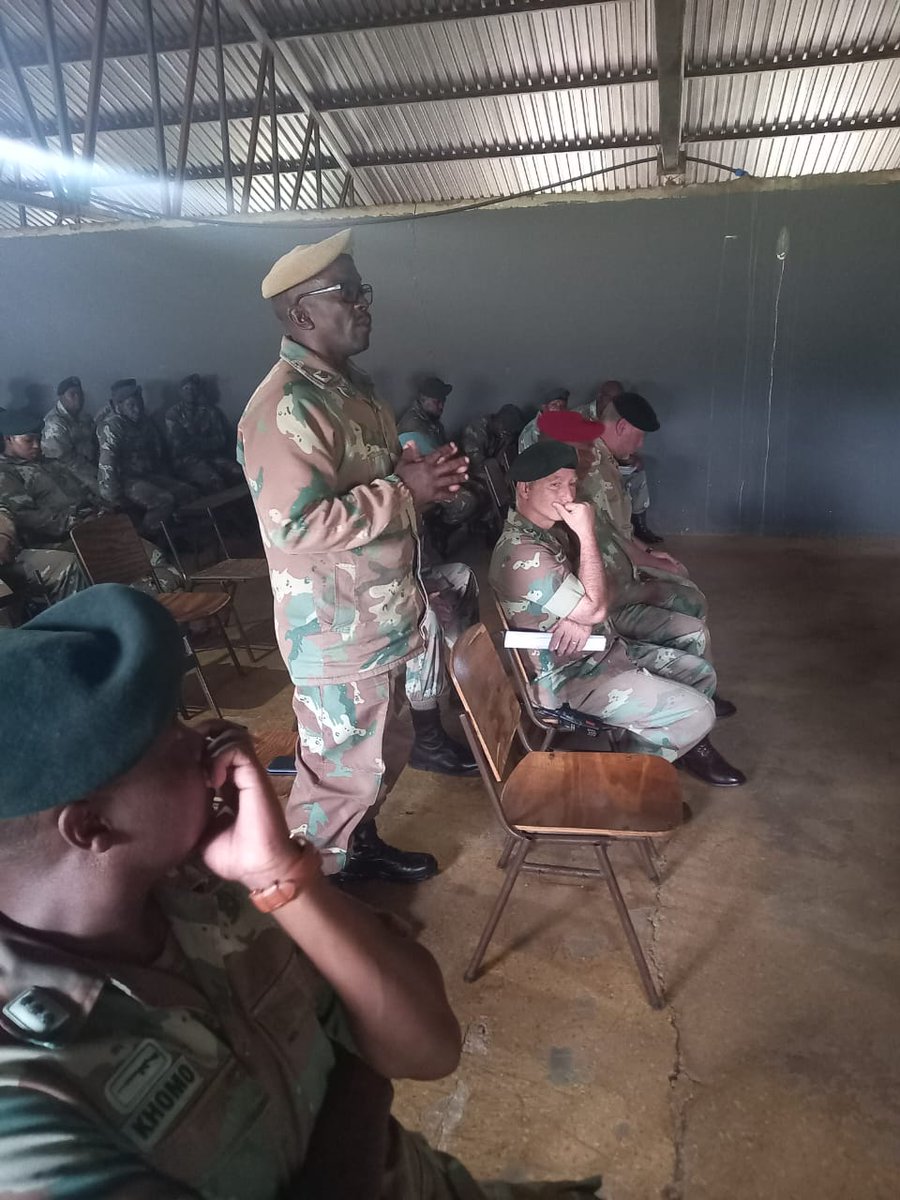 SANDF_ZA's tweet photo. READ || Visitation and Communication || Joint Tactical Headquarters North West.
https://t.co/MBE1TlKFZT
Information by Captain Zwelethu Nkabinde and Photographs by Lieutenant Mdumiseni Caiphus Madlala.
#SANDF
#JointOperationDivision https://t.co/IzpH9q7S9J