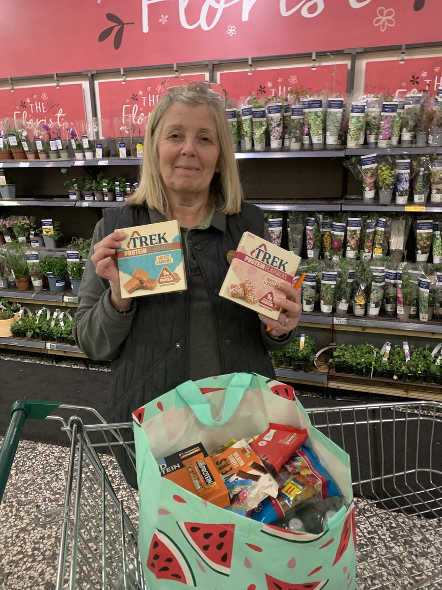 A massive thank you to @Morrisons #Sutton for the goody bag of treats, which will be sustaining the #magnificentseven  on their #myway @LondonMarathon @suttonguardian 
…4virtualtcslondonmarathon.enthuse.com/pf/xavier-font…