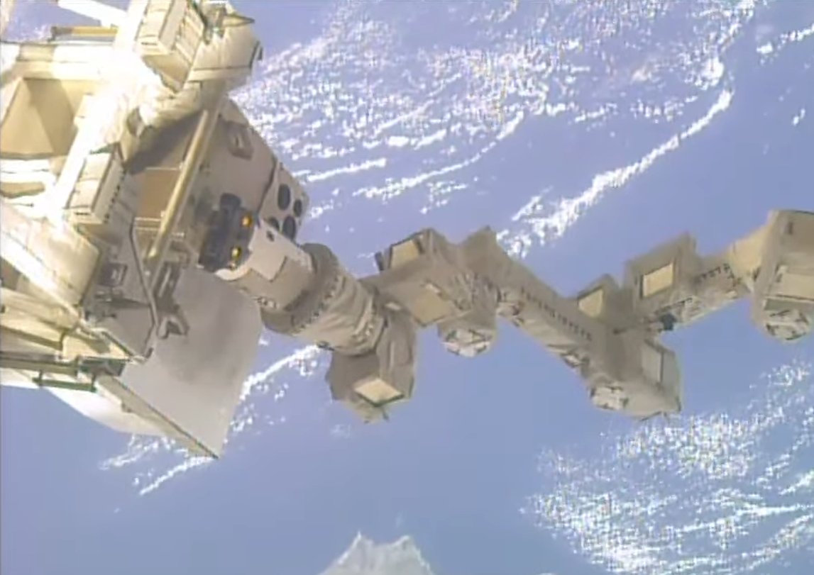 Moving day for <a href="/ASIM_Payload/">ASIM 🦋 @asim.dk</a>. Follow now on <a href="/NASA/">NASA</a>  Live Stream from <a href="/Space_Station/">International Space Station</a>:
youtube.com/watch?v=jPTD2g…