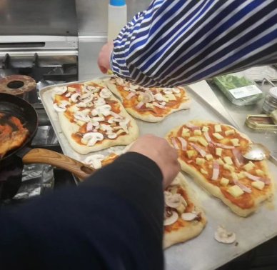 ¡No te los pierdas! Cursos de cocina de 60h, totalmente gratuitos para los participantes.

📲Infórmate e inscríbete llamando al 934311430

<a href="/gencat/">Generalitat de Catalunya</a>