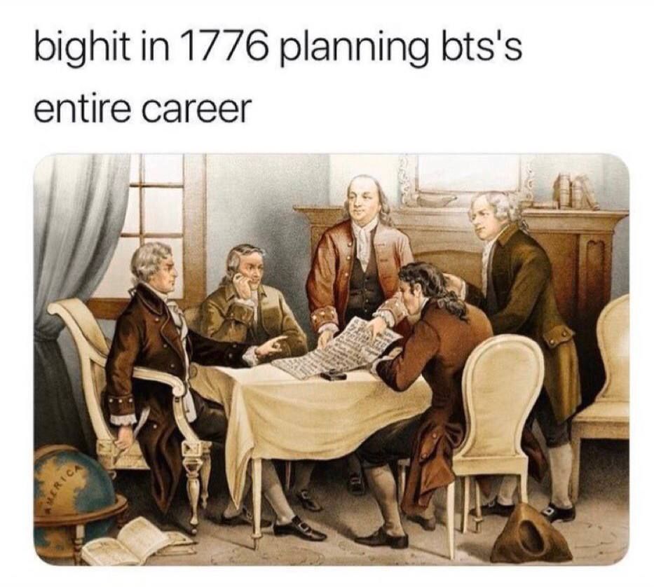 winnttaebear's tweet photo. LITERALLY https://t.co/Vi9WZPmhZu