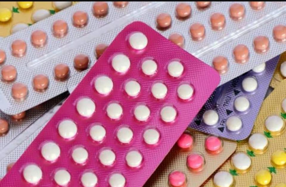 Good morning, everybody! Hapi new week. Today, I go yarn about modern contraceptive methods and how dem dey give benefit to everybody, especially those wey get disabilities. 1. Pills • E dey very effective to stop belle, but you gats take dem every day around di same time, E