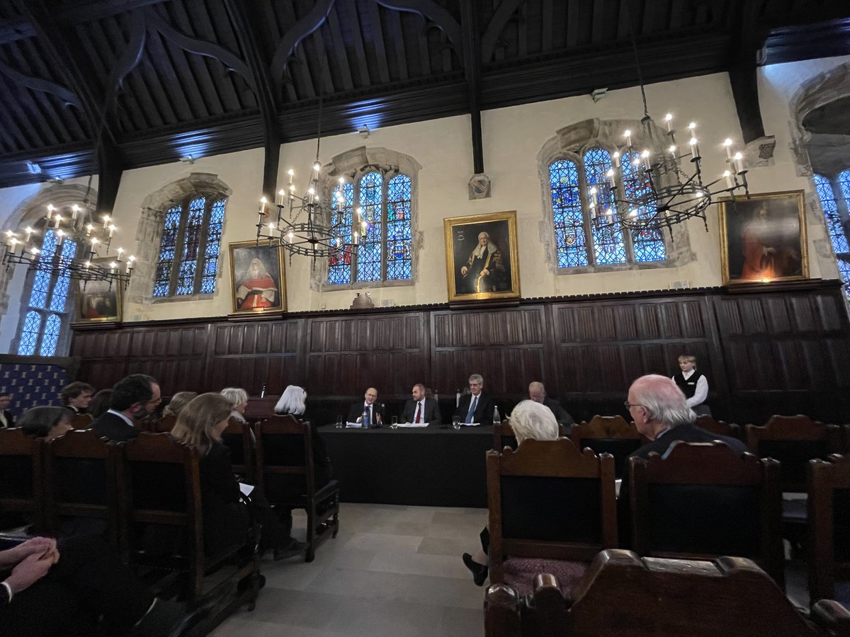 FCDO Legal Director, Paul Berman, spoke at Lincoln’s Inn alongside senior UK and European judges on building-bridge in international, European and human rights law. The event last week celebrated the life and inspiring legacy of Paul Heim CMG. @lincolnsinn