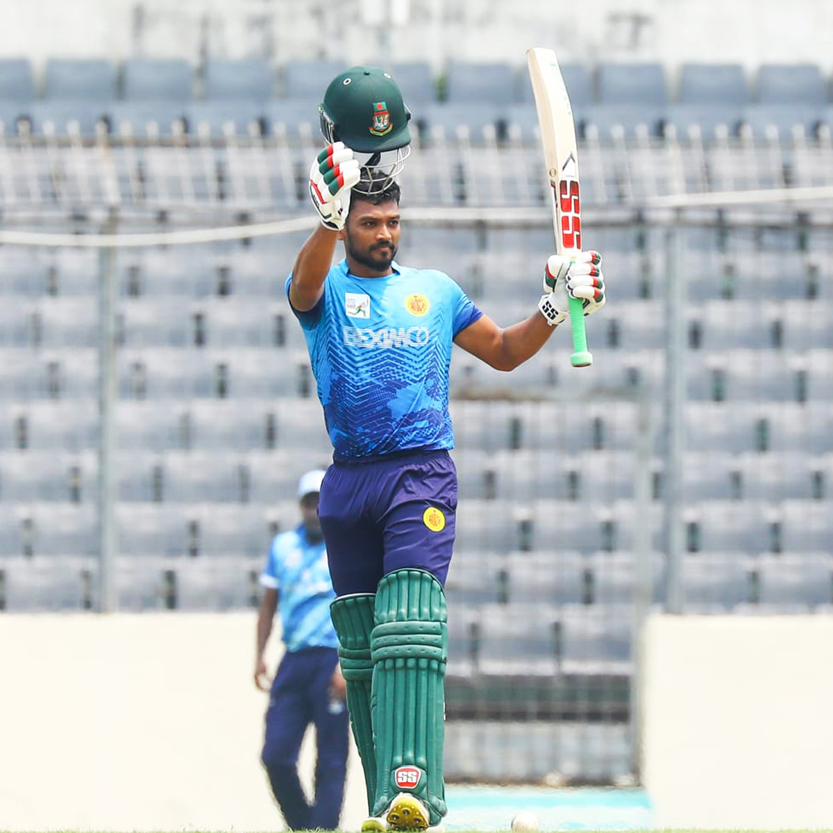 BCBtigers's tweet photo. Najmul Hossain Shanto, leading from the front as Captain of Abahani, smashes his maiden 💯 in the DPDCL 2024 season.💥👏
Details: https://t.co/WI0dw07Ulr
#BCB #Cricket #DPDCL #BDCricket #LiveCricket #Bangladesh https://t.co/L0iBfQDiyG