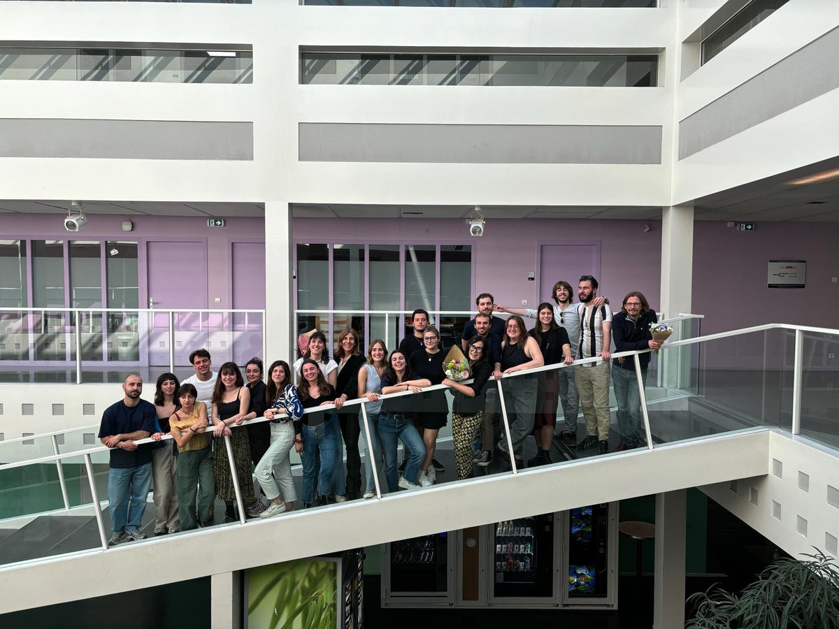 Bouclage de <a href="/VisoMag/">Visó Magazine</a> consacré à la #Lituanie. Un magazine de la Spé presse écrite/multimédia de l’<a href="/IjbaOfficiel/">IJBA</a>. Bravo à la rédaction !! Disponible dans les kiosques de la Nouvelle Aquitaine, en librairie (Mollat, La machine à lire et chez Georges) en mi-mai. #journalisme