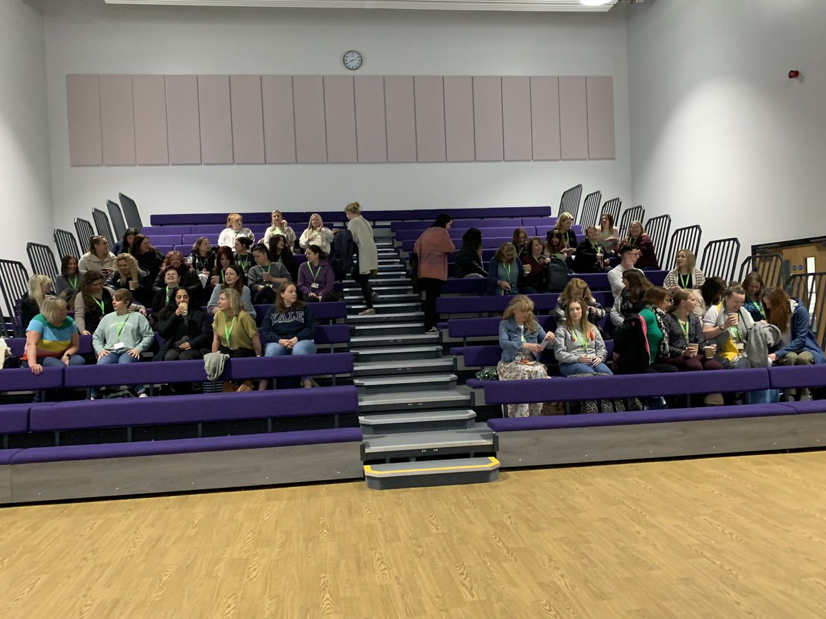 BESTEducation5's tweet photo. BEST Science Conference about to begin. Sooooo looking forward to this
@JoBESTScience thanks for organising 
@BedsSchTrust https://t.co/8YI8zGOlH3