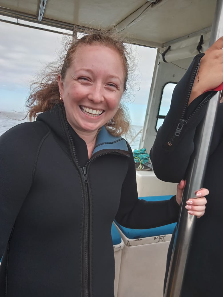 TheSharkladySA's tweet photo. As the pioneers, who layed the foundation in the early 90s, there's no disputing that we've been refining our educational excursion to what we have today 👌💪
Your aquatic adventure is a message away, so get in touch ☎️
#SharkladyAdventures #Sharklady
#SharkCageDiving #CageDiving https://t.co/3YNSzT60xp