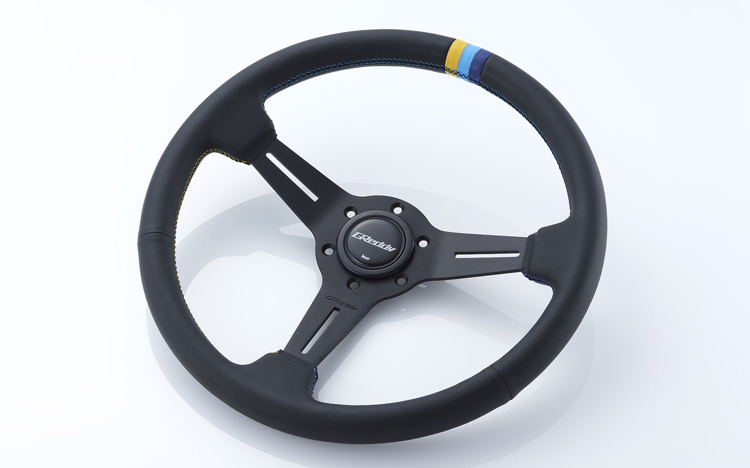 TRUST GReddy ステアリング 86,BRZ 純正交換型 20%OFF】GReddyステアリング3色ステッチ 86/BRZ(ZN6/ZC6)前期