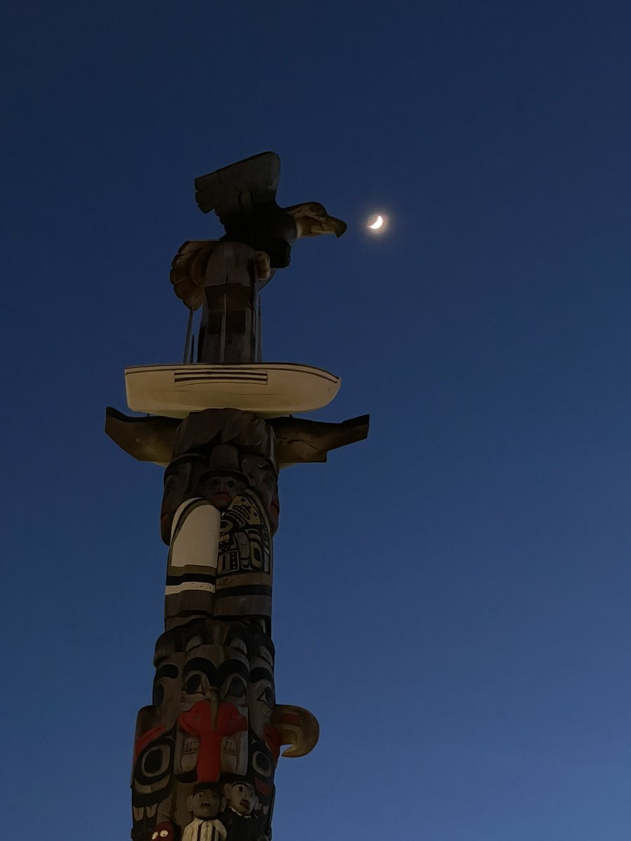 roman958's tweet photo. UBC Campus last night. Eclipse has happened a few days ago. Spring is here https://t.co/gcKQ9BP5Xs
