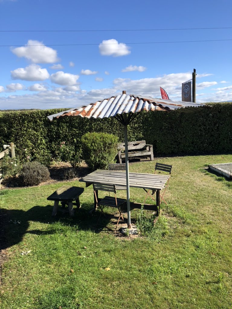 ThegardenerRob's tweet photo. Local vernacular #repurpose #NZstyle #parasol #patiofurniture #NewZealand #roadtripping https://t.co/vpZ6NicSSM