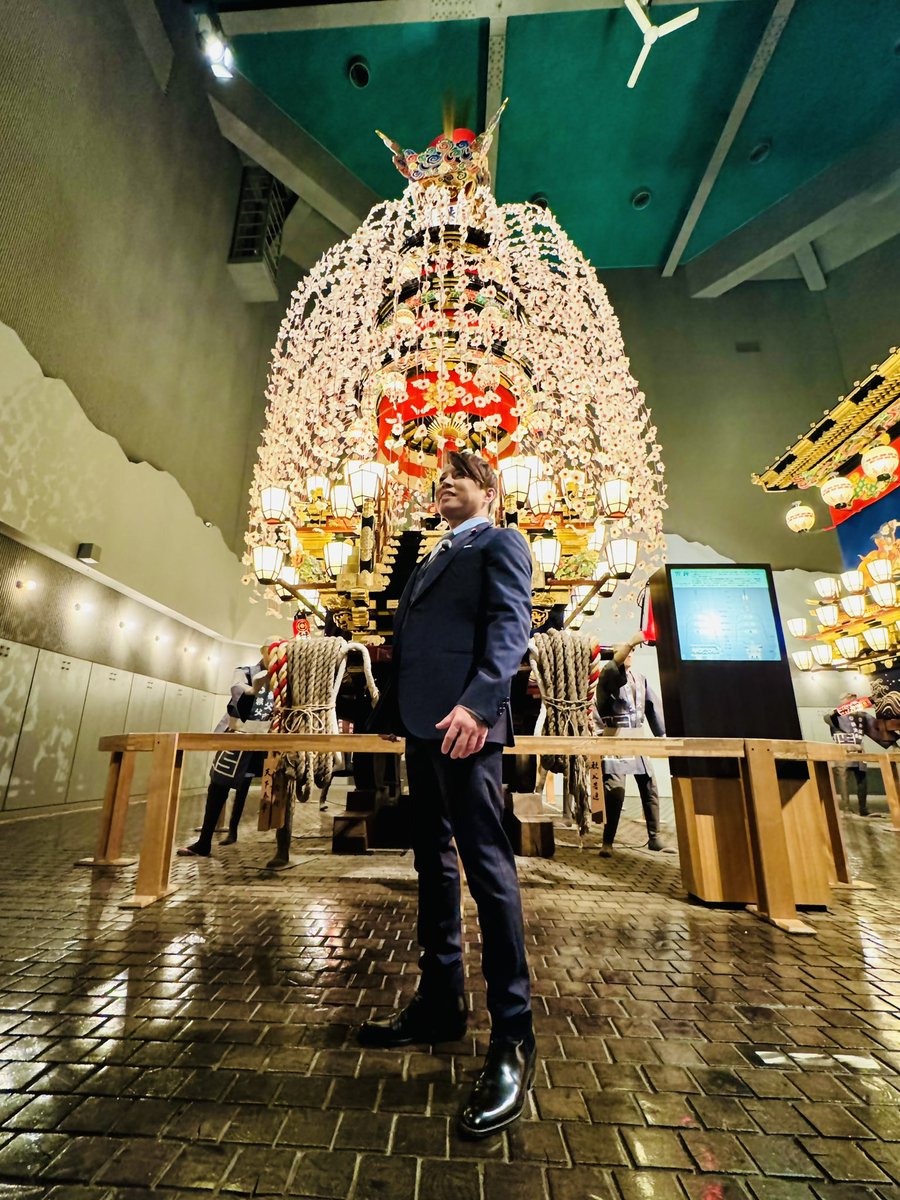 本日は終日秩父市に出張中！

@virtualchiji #西川貴教のバーチャル知事 #秩父市 #秩父まつり会館