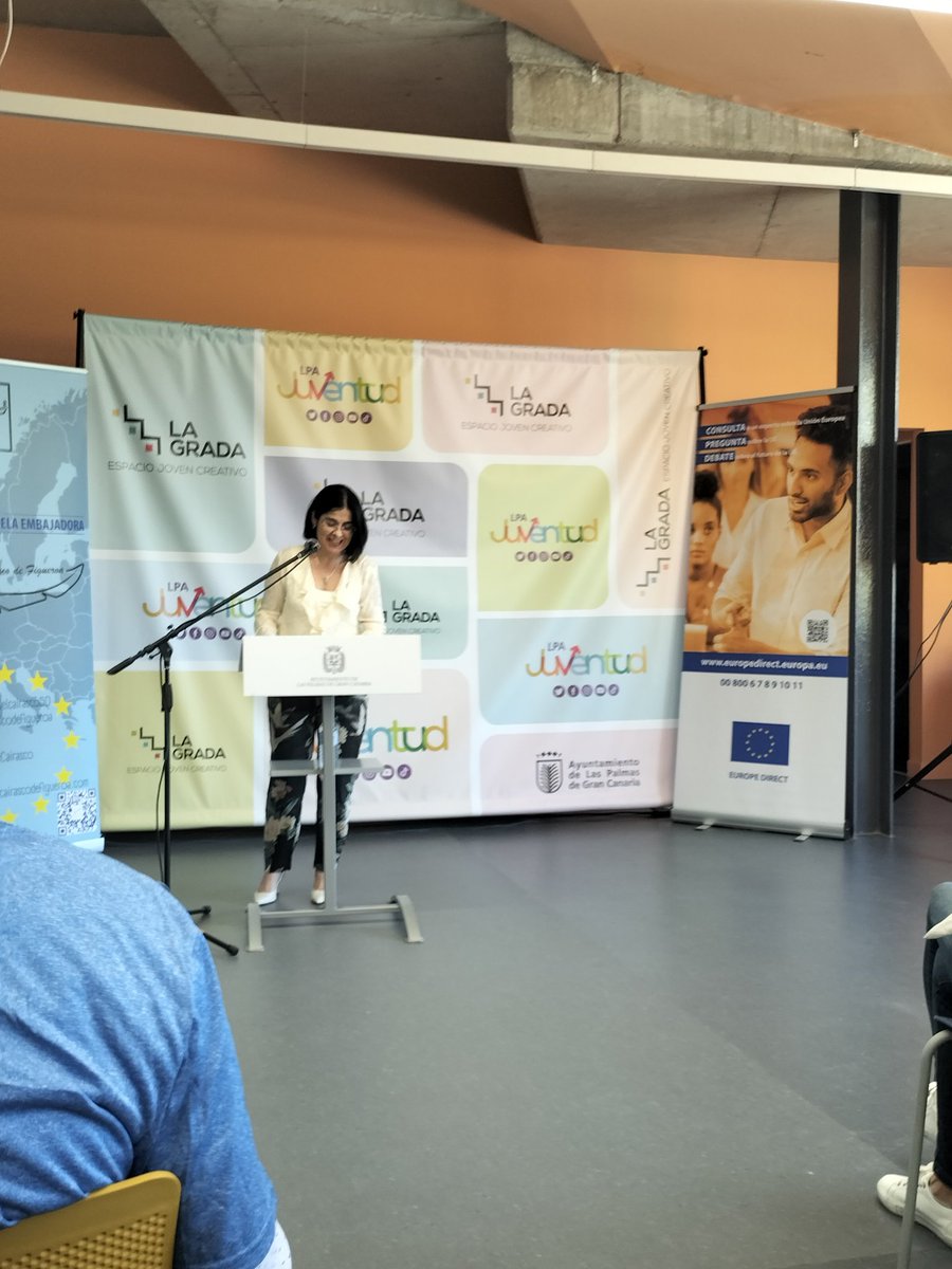 Inaugura la Alcaldesa de @AyuntamientoLPA y miembro del comité europeo de las regiones 
#simCor 
#elecciones al <a href="/Europarl_ES/">Parlamento Europeo en España</a>
#9junio
#UsaTuVoto