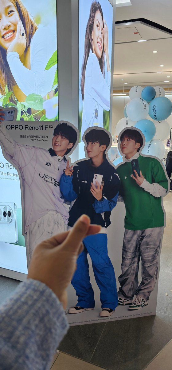 EijaOshin's tweet photo. Yelloooo 💙
#OPPOReno11F5G
#LikeEverySnap #OPPOxBSSofSEVENTEEN https://t.co/uCy7ZwmW32