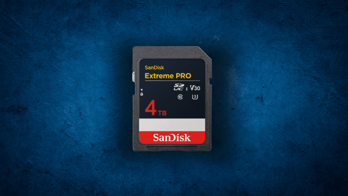 LaRevueGeek's tweet image. #SanDisk dévoile une carte SD de 4 To...pour le plaisir des photographes et vidéastes :)

...ça commence a faire bcp là 😅

larevuegeek.com/articles/actua…

#4to #sdcard #westerndigital