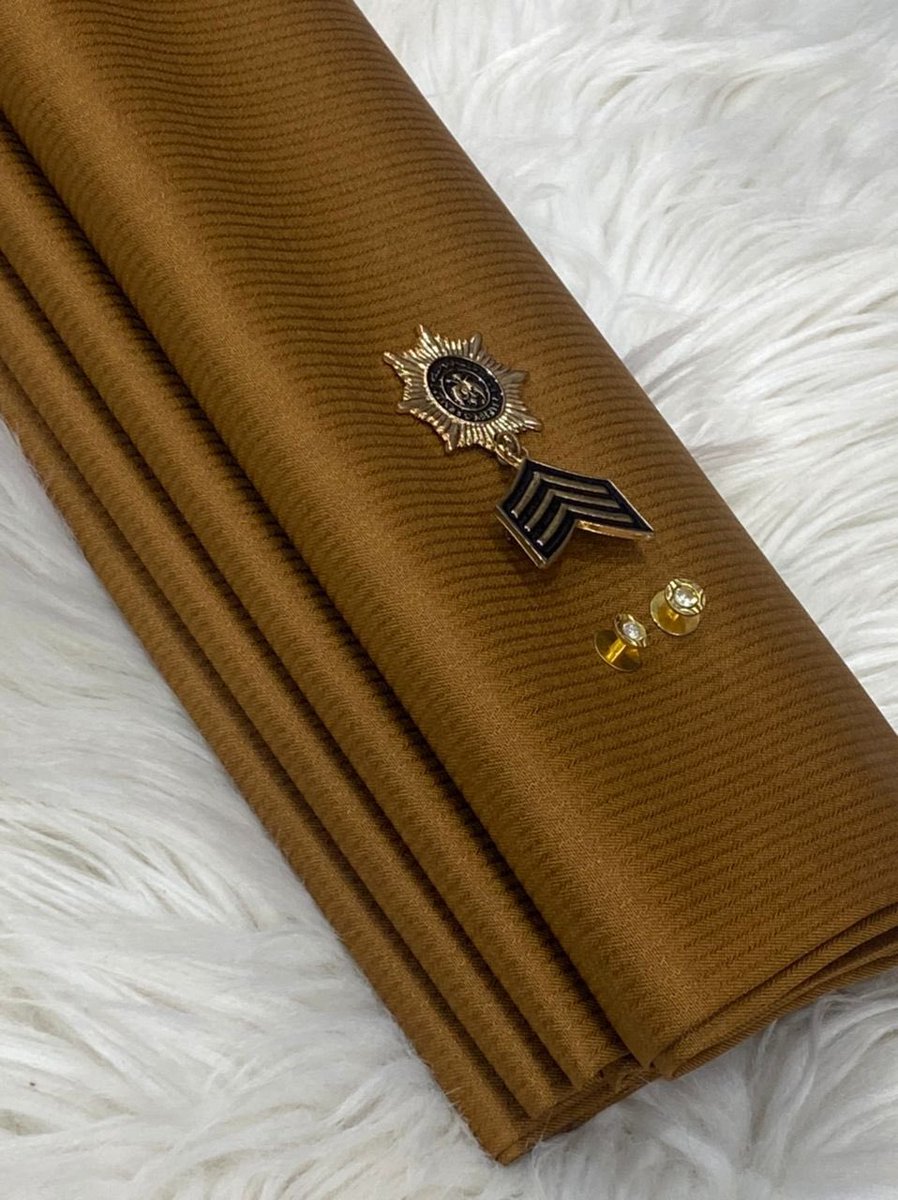 AmaaLuchi's tweet photo. You know I bring the baddest fabric designs now🥰🥰🥰🥰
This is a high quality LANA exclusive, will never wash or pull lints.
Available in any quantity and varieties of colors, can be used as asoebi.

Kindly retweet 🙏🏽 https://t.co/yOr6argGU7
