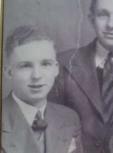 AndyAitcheson's tweet image. Over the last couple of years I’ve managed to track down the families of both Parry and Byles, and Pte Norman Grosfils who was wounded in the same ambush. 

Norman survived and only died in 2015, leaving  11 grandchildren and 9 great grandchildren.