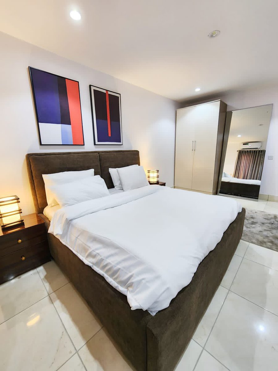 judiboybaby's tweet image. Luxury 2 bedroom shortlet at Lekki phase 1
Comes with snooker, internet, dining, microwave, security, Netflix, dstv and more.
Daily, weekly or monthly stays.
DM for bookings and enquires now.

#ShortletsinLagos #Airbnb