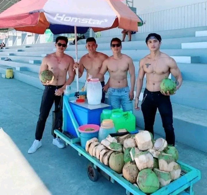 percylabradorx's tweet photo. Sakto mainit yung panahon, tara buko tayo? π
#Buko #FreshBuko #BukoJuice https://t.co/ZBp5gaaXZn
