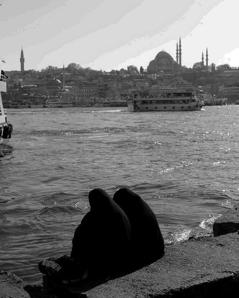 #unicef #unesco #architects #Cinema #blackandwhite #cinematic #film #filmphotography #cinematography #blackandwhitephotography #independent #magnumphotos #photo #photographer #photographers #photography #photojournalism #galata #streetphotographer #streetphotography #Refugees