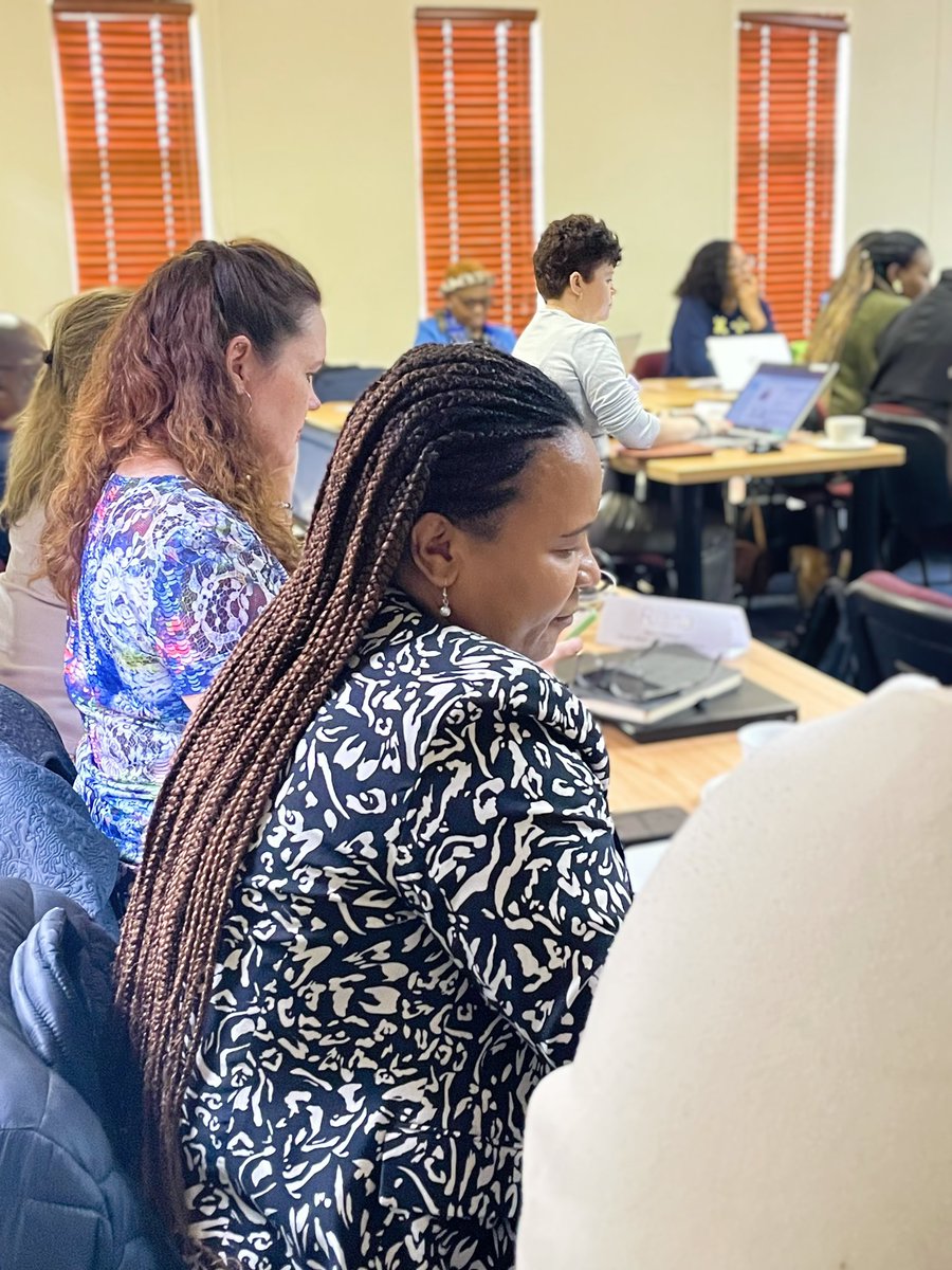 nicd_sa's tweet image. Today, we kick off the second cohort of the #DataToPolicy (D2P), programme designed to equip professionals with the skills to champion data-driven policy agendas. From stakeholder analysis to gender-inclusive policies, #D2P participants are intended  to drive positive change.