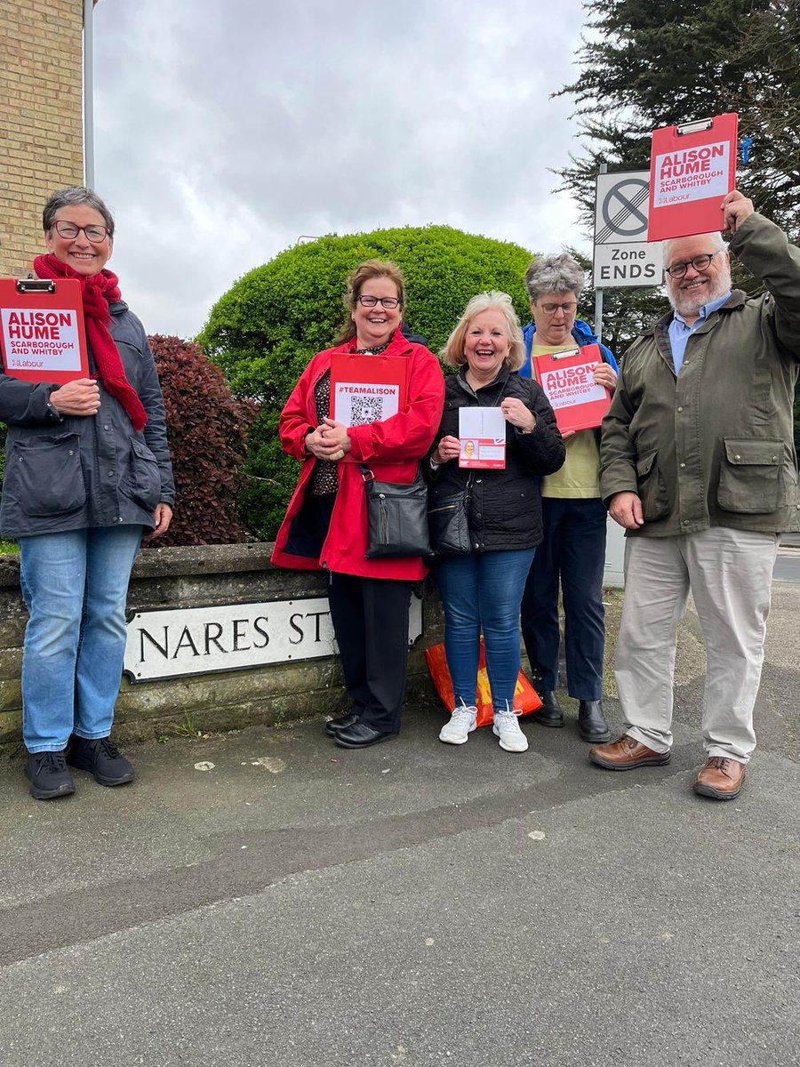 MsAlisonHume's tweet photo. Three teams out over the weekend in #Northstead as we ramp up to elect David Skaith as our first Labour Mayor of York & North Yorkshire & send a message to Rishi Sunak on May 2nd that’s it’s time for a fresh start. #VoteSkaith #Scarborough #TeamAlison #VoteLabour https://t.co/LbKaFYtuCi