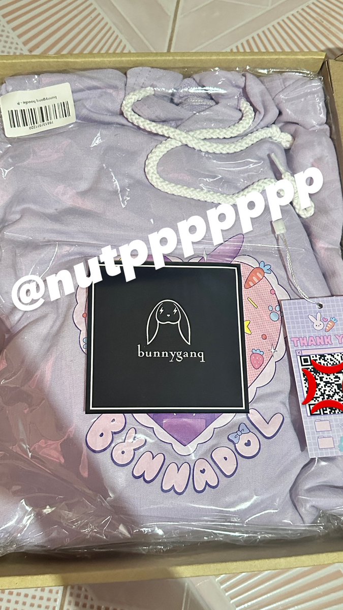 nutppppppp's tweet photo. ปล่อยเสื้อฮูดดี้พี่บ้อน
✅ของครบทั้งกล่อง
✅ไม่เคยใส่
✅ไซส์ 1 (S,M)
ราคา 750 บาท ถ้าต้องการลดอีกสามารถทักเดมมาก่อนได้คั้บ พร้อมโอนสามารถลดได้อีกคั้บ สนใจเดมมาได้เลยคั้บ  #bunnyganq 
#bonnadol #ตลาดนัดบอนซ์ #ตลาดนัดหมูยอ https://t.co/4QRLD9mPgY