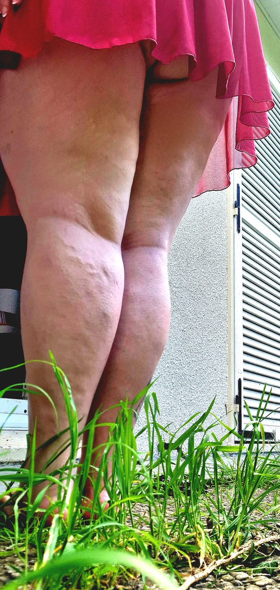 Enchanted_Butte's tweet photo. Il es l'heure de rentrer...
Retour à la réalité après 10j passé ensemble 😢
Bon #lundigambettes mes ptits chats 🐱
#libertin #couple #relationadistance #love #bbw #parfaitementimparfaite #curvylover #naughty #ngot #lui #bigass
@PartageDefiHot @OrgasmicGroup @Body_Art_be_fr @AmatricesF @ComBel7130 @hotmodelsOMG @Bbw__promotion @leloungesexy