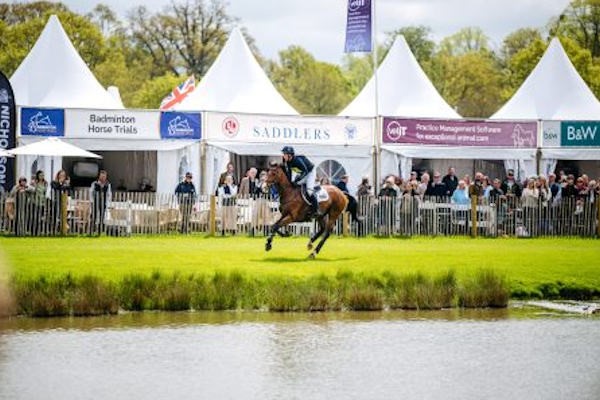 With @bhorsetrials just a few weeks away, spaces are still available for our course walk with @TeamBragg followed by a 2-course lunch, bought to you in partnership with @AG_LLP. Further details can be found > bit.ly/3Hx27GM