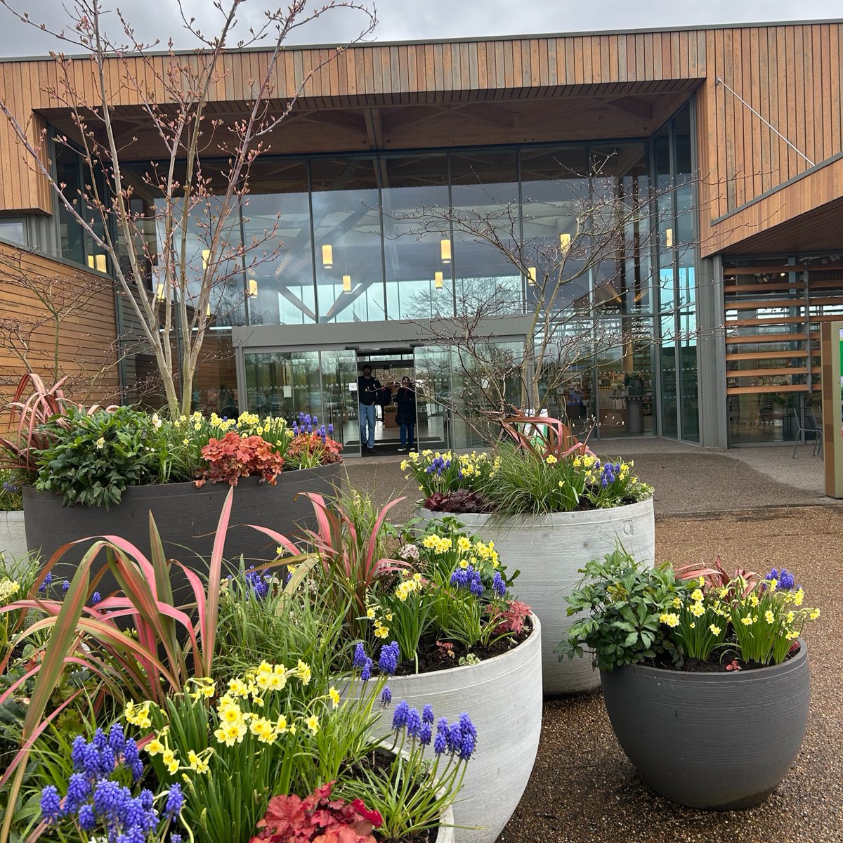 Due to the high winds forecast today (Monday 15th April), and for the safety of all of our visitors, staff and volunteers, there will be no access to Woodland Play, Middle Wood, Ellesmere Lake and the Chinese Streamside Garden.