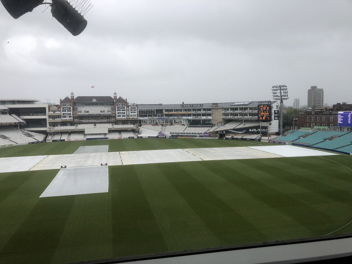 Wet, windy and cold at the Oval, but it is not - sadly from ⁦@SomersetCCC⁩’s perspective - forecast to persist. Whenever we do start, we’ll bring you commentary on the ⁦@BBCSport⁩ website and app