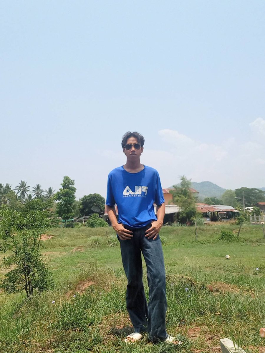 S6arm's tweet photo. หน้าอบตเจอห้อมแก้มได้ #ด่านซ้าย #เมืองเลย https://t.co/fly2a0Df1Q