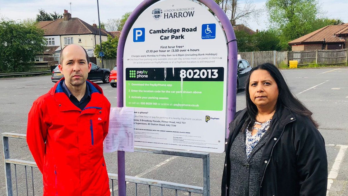 Help us to save free weekend parking in #NorthHarrow! It gives a massive boost to local businesses and community groups, but Harrow Council are trying to remove it without proper consultation. Let's make them listen! Please keep signing 🖊️and sharing! change.org/p/keep-free-we…