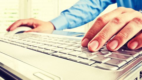 🔔With summer holidays on the horizon, Lloyds Bank is cautioning customers against scams as they book their vacations.

<a href="/DelosNews/">Delos Financial News</a>