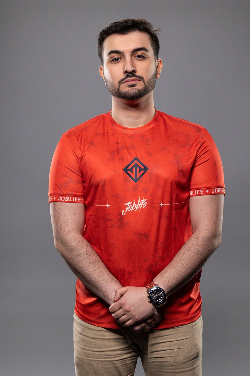 DeaddShadoww's tweet photo. I am still contracted to @JoblifeEsport but I have been allowed to explore options for Summer or 2025 as a Head or Assistant Coach.

Contact me or @LEC_Gliscor through DM's or Discord.

References and Portfolio available on request.

❤️ &amp; 🔄 are appreciated! https://t.co/96m0Qh7Huv