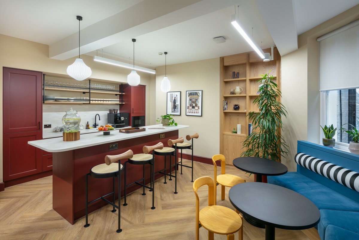 LittleRedHQ's tweet photo. We've been working with luxury co-working network and fellow B Corp @spacemade_co to launch its newest location, Elmtree, situated in the heart of beautiful Marylebone Village. Find out more here: https://t.co/FlXUVVnpjC
#Spacemade #CoWorking #BCorp https://t.co/AZEAjb0UDp