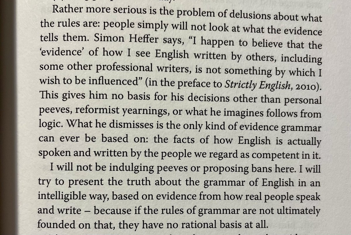 @politybooks It’s unique: there are great educational materials on English grammar for schools (eg by @EngliciousUCL), and Geoff (with Rodney Huddleston & @brettrey3) has written a fine textbook for students, but this is eye-opening for general readers. This bit nicely sums up its approach.